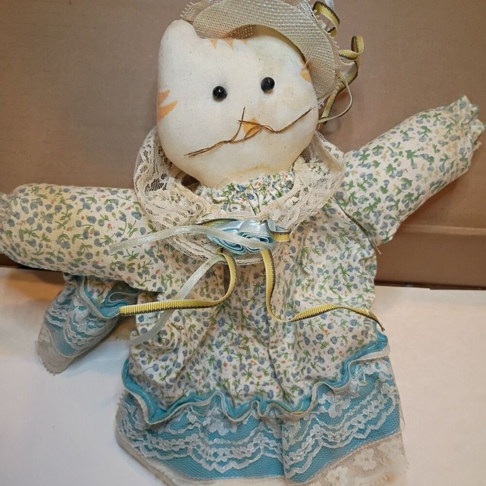 CAT Rag Doll Handmade Shelf Sitter COTTAGECORE Country Farm Decor Vintage 90s